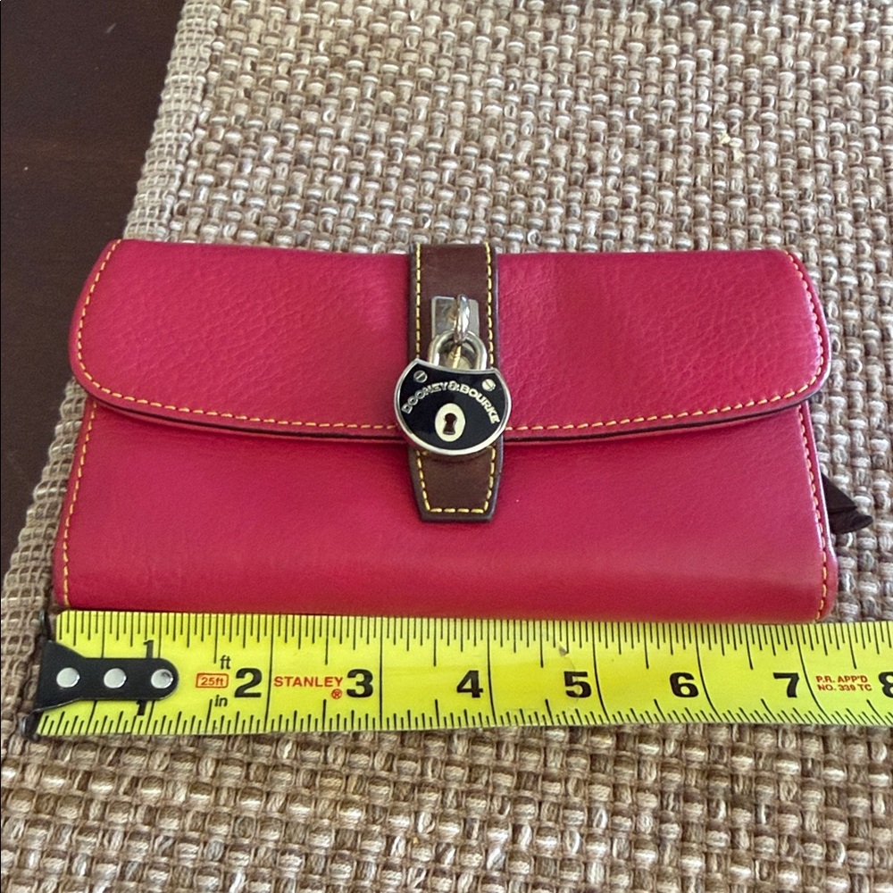 Dooney & Bourke Samba rosy pink wallet with charm - Picture 14 of 16